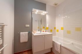 Comfort Aparthotel Nantes La Beaujoire - photo 7