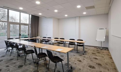 Sure Hotel by Best Western Nantes Beaujoire - photo 3