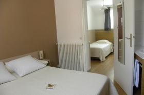 Hôtel Le Cambronne - photo 16