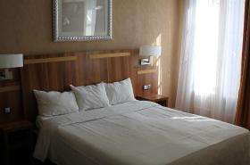 Hotel The Originals du Grand Monarque Nantes Gare - photo 6