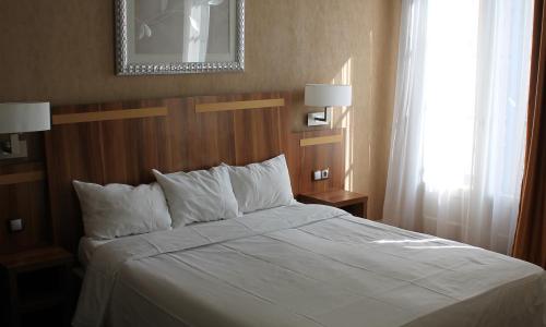 Hotel The Originals du Grand Monarque Nantes Gare - photo 3