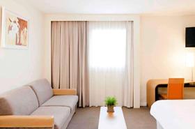 Novotel Nantes Centre Bord de Loire - photo 11