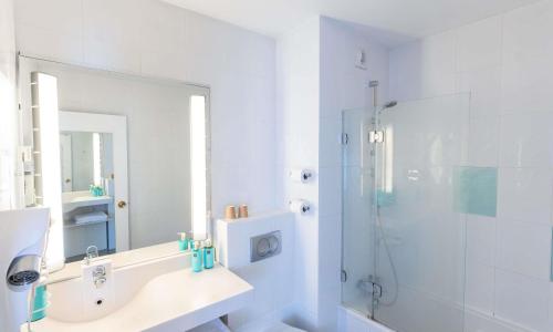 Novotel Nantes Centre Bord de Loire - photo 2