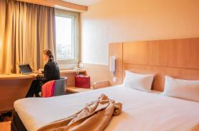 ibis Nantes Centre Gare Sud - photo 4