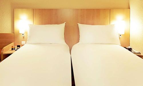 ibis Nantes Centre Gare Sud - photo 2