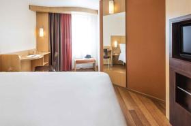 ibis Nantes Centre Tour Bretagne - photo 15