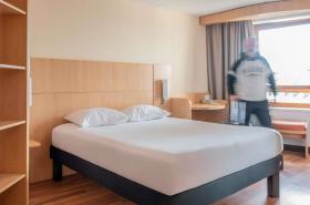 ibis Nantes Centre Tour Bretagne - photo 16