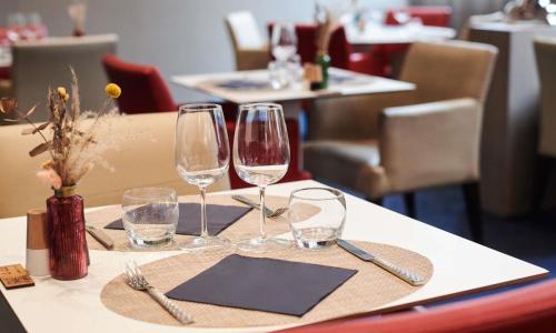 Mercure Nantes Centre Grand Hotel - photo 3