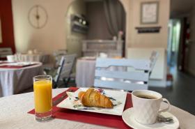 Hotel Saint Yves - photo 27