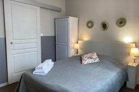 Hotel Saint Yves - photo 22