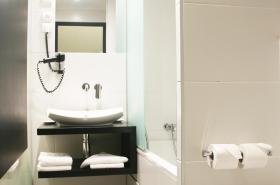 Hôtel Astoria - photo 19