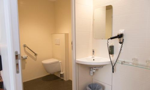 Hôtel Astoria - photo 2
